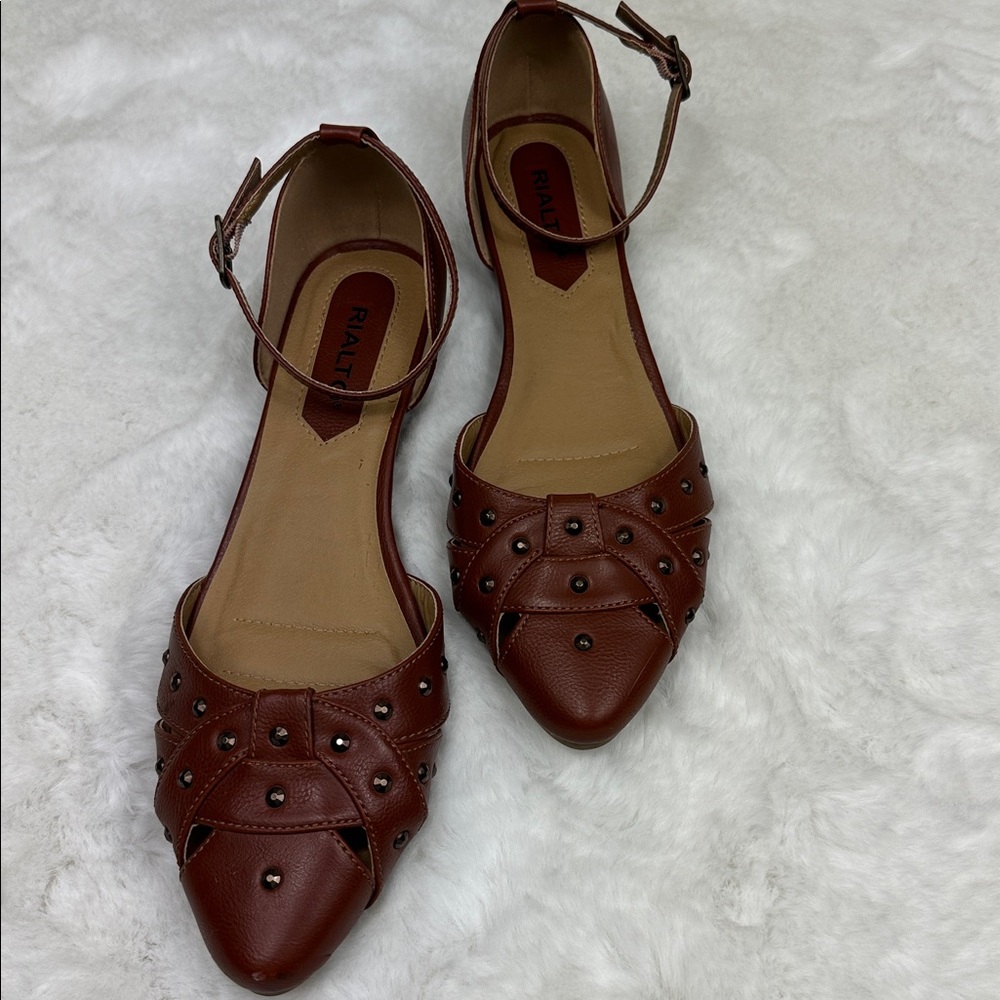 Rialto Wedge MYA studded Mules Sandals Pointed Toe 8 .5  brown